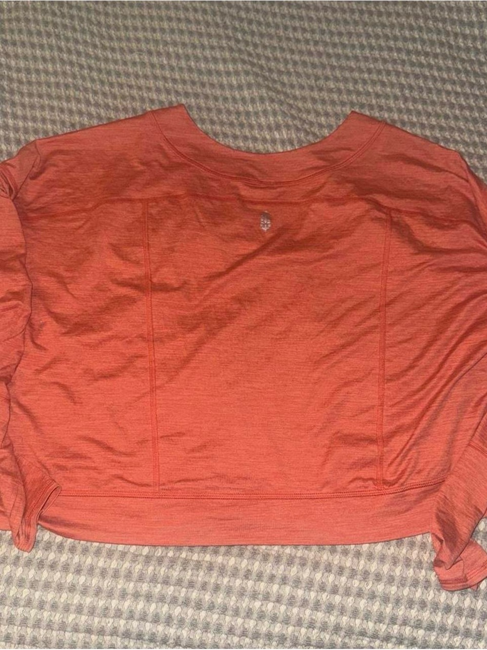 Free people Women's Coral Performance Cropped Long Sleeve Top